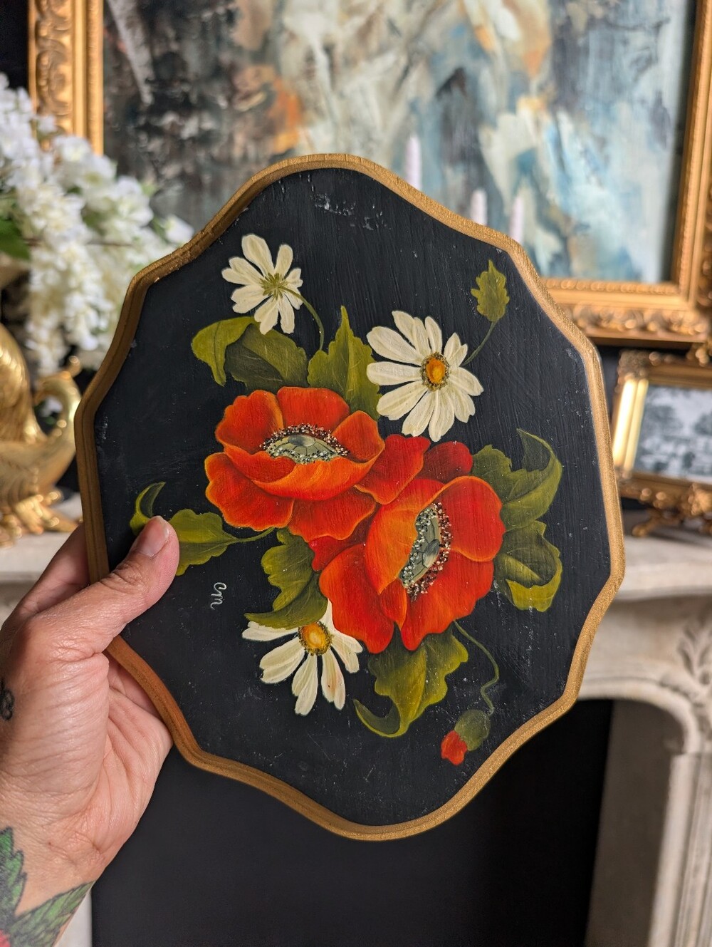 Vintage Wood Wall Hanging decor w/Still flower art 10.5"